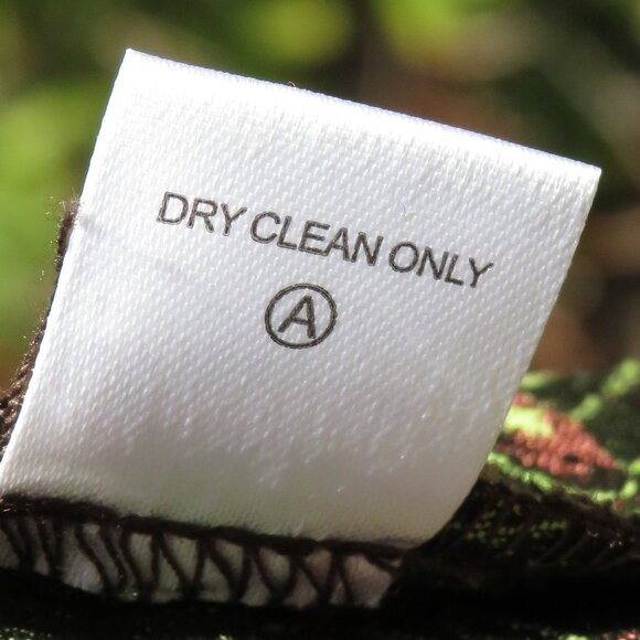 Erin by Erin London | Bohemian Woven Tapestry Tunic Top | Artisan Boho Chic - Picture 5 of 6